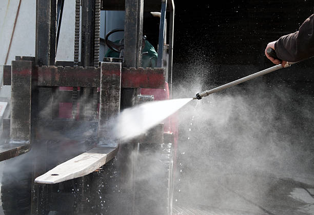Best Affordable Pressure Washing  in Elgin, MN